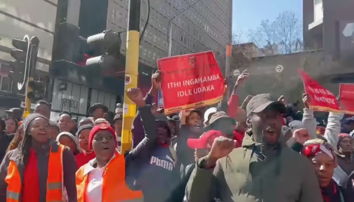 Abahlali baseMjondolo protests xenophobia and defends legal aid group after far-right threats
